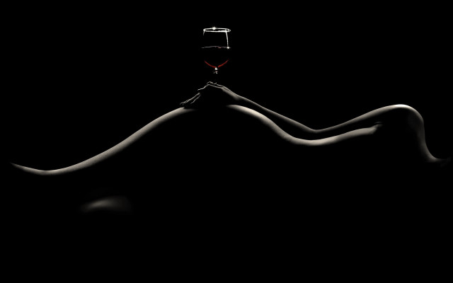 Woman wine black background line free wallpaper - medium preview image