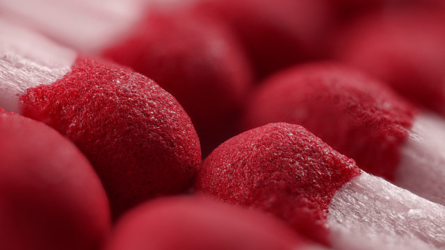 Red and white dessert closeup free wallpaper - medium preview image