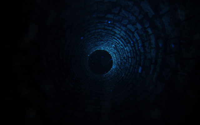 Dark tunnel light center moon free wallpaper - medium preview image