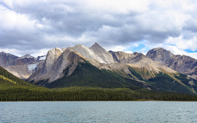 Mountain lake forest cloudy sky #6 free wallpaper - medium preview image