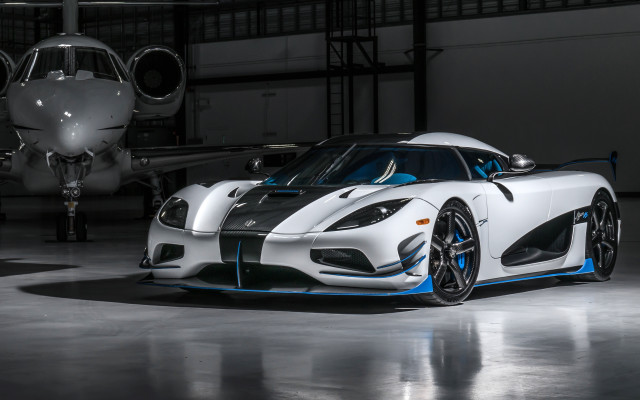 White sports car garage plane free wallpaper for desktop - medium preview image