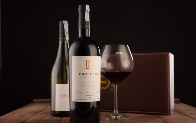 Wine glass bottle table leather free wallpaper - medium preview image