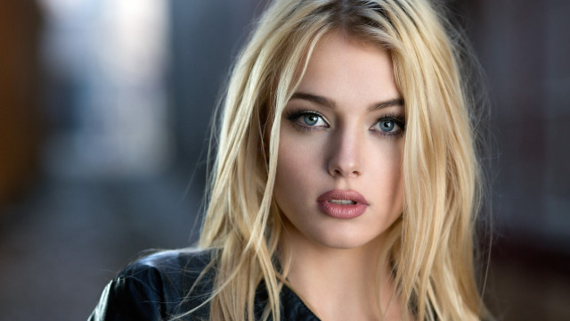 Woman blonde blue eyes makeup free wallpaper for desktop - medium preview image