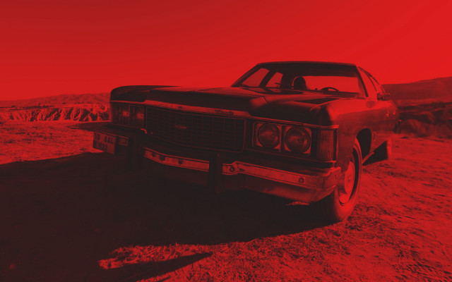 Desert car red sky torii free wallpaper - medium preview image