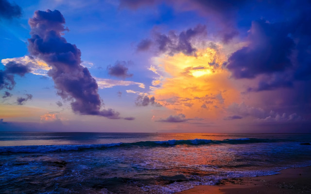 Sunset ocean clouds waves sky free wallpaper - medium preview image