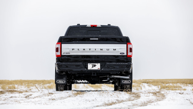 Truck snow road sign superflat free wallpaper - medium preview image