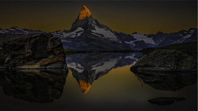 Mountain reflection night yellow peak free wallpaper - medium preview image