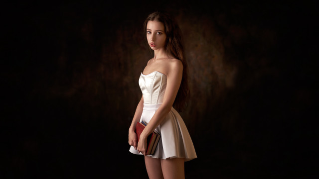 Elina karimova white dress portrait #2 free wallpaper - medium preview image