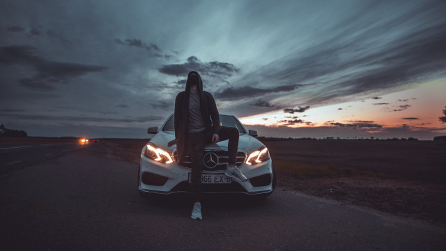 Night road car sky mountains free wallpaper - medium preview image