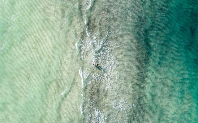 Surfing wave beach boat minimalist free wallpaper - medium preview image
