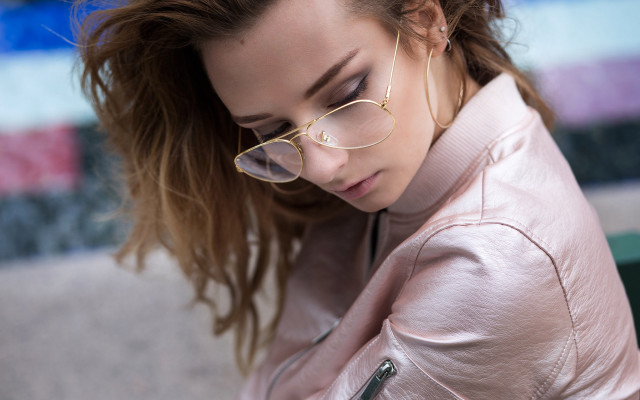 Woman glasses pinkjacket esk fashion free wallpaper - medium preview image