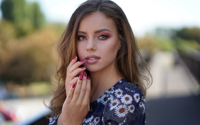 Woman flowerdress longhair cellphone bokeh free wallpaper - medium preview image