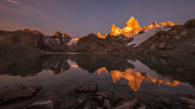 Mountain lake reflection sunset rocks free wallpaper - medium preview image