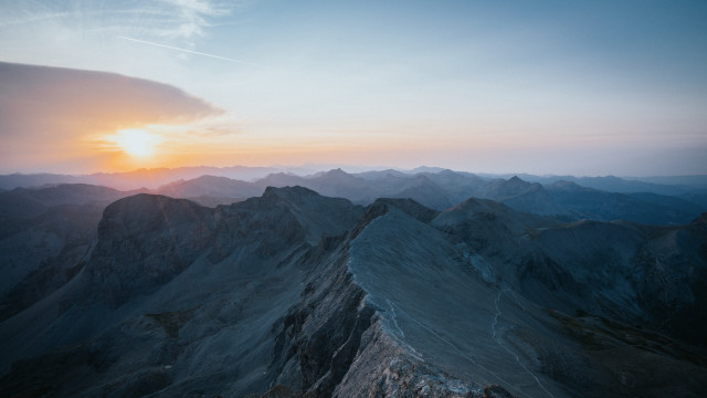 Mountain range sunset plane view free wallpaper - medium preview image