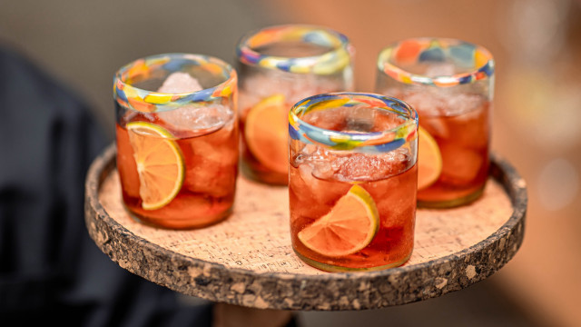 Tray glasses food blurry depth free wallpaper - medium preview image