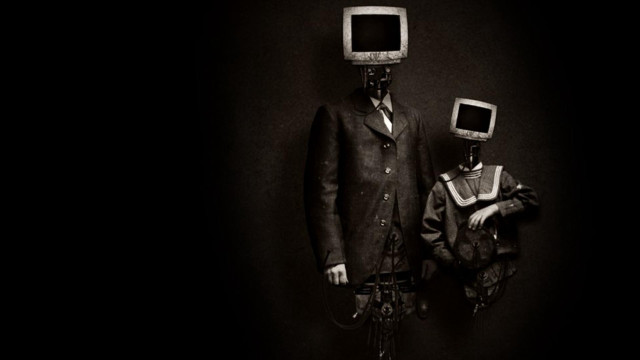 Man woman suit hat monitor free wallpaper - medium preview image