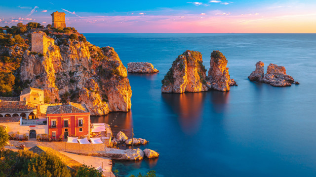 Cliff village castle autumn ocean free wallpaper - medium preview image