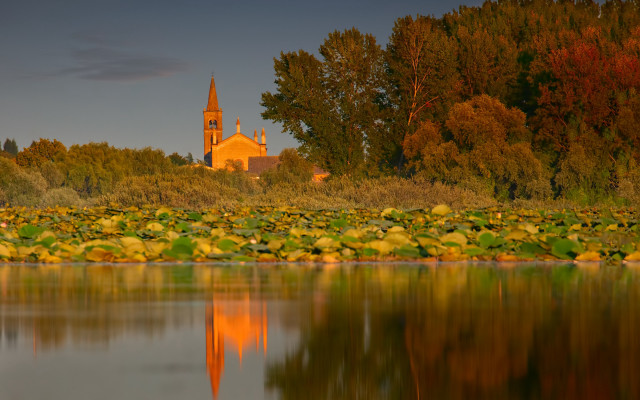 Church reflection lake autumn fire free wallpaper - medium preview image