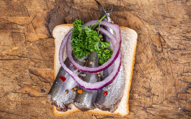 Fish sandwich onions parsley wooden free wallpaper - medium preview image