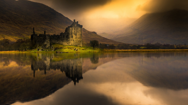 Castle lake mountains clouds reflection free wallpaper - medium preview image