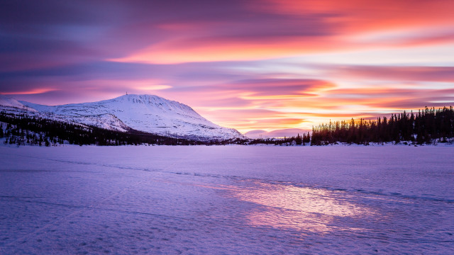 Sunset snowy mountain trail colorful free wallpaper - medium preview image