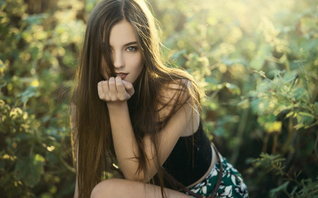 Woman forest portrait blurry long free wallpaper - medium preview image