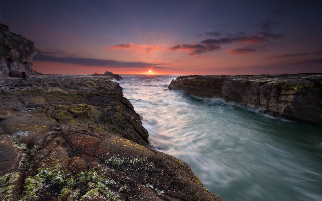 Sunset ocean rocky shore landscape free wallpaper - medium preview image