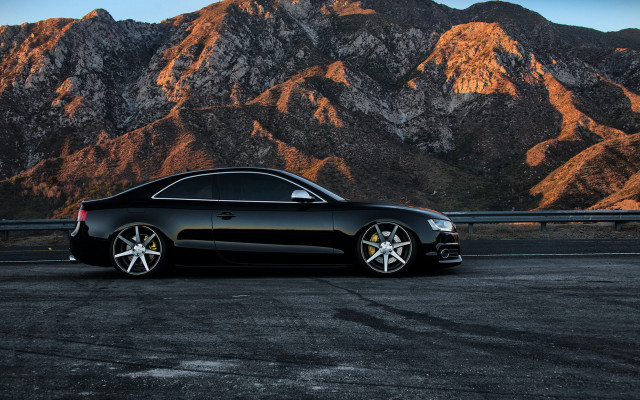 Black car mountain sunset 3d free wallpaper - medium preview image