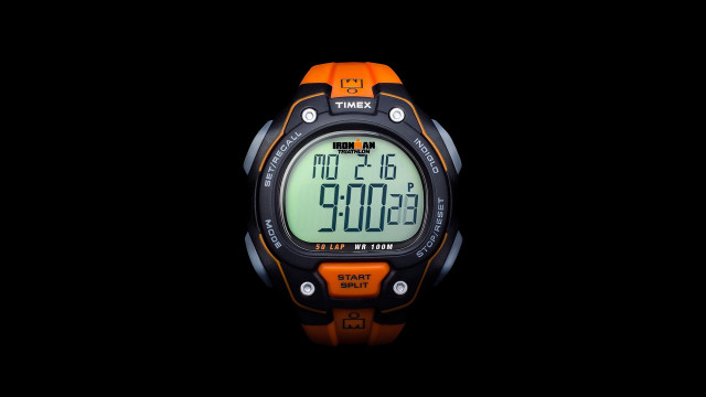 Watch closeup black background precisionism free wallpaper - medium preview image