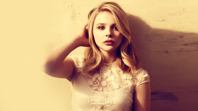 Araceli gilbert blonde hair tachisme free wallpaper - medium preview image