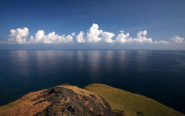 Large water clouds grassy hill free wallpaper - medium preview image