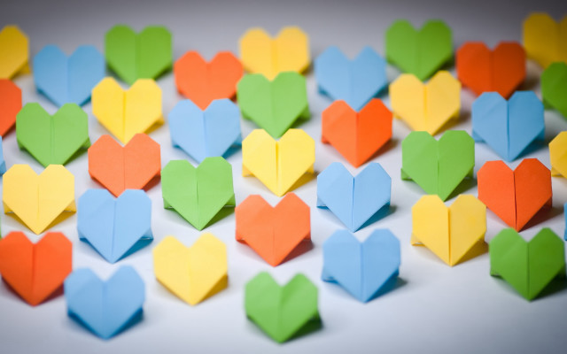 Origami hearts white surface blue free wallpaper - medium preview image