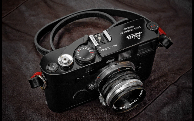 Camera leather strap table black free wallpaper - medium preview image