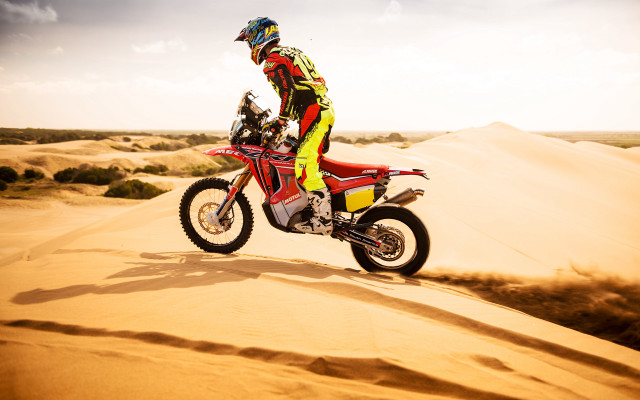 Desert dirtbike sunset helmet jacket free wallpaper - medium preview image