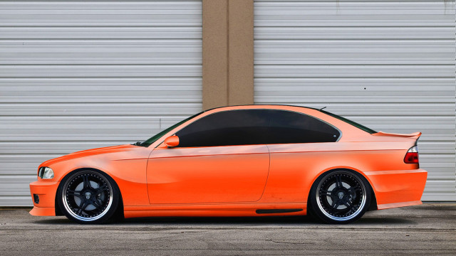 Orange car garage door 3d free wallpaper - medium preview image