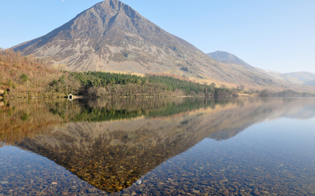 Mountain reflection lake hut symmetry #2 free wallpaper - medium preview image