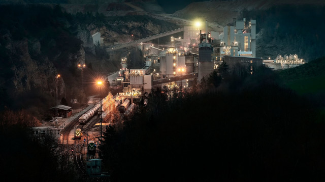Train forest night cityscape bridge free wallpaper - medium preview image
