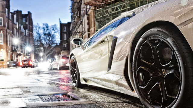 White car street building construction free wallpaper - medium preview image