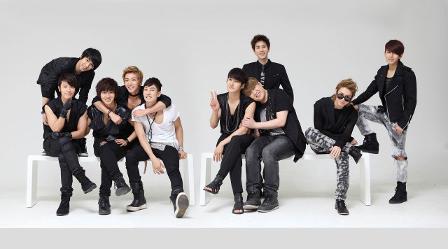 Young men bench arms around free wallpaper - medium preview image
