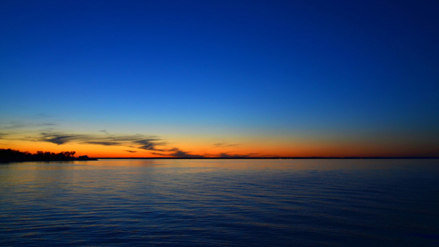 Sunset water boat clouds horizon #5 free wallpaper - medium preview image