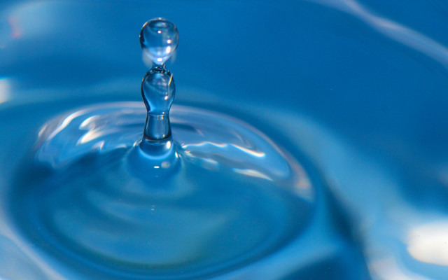 Water droplet blue bowl macro free wallpaper - medium preview image