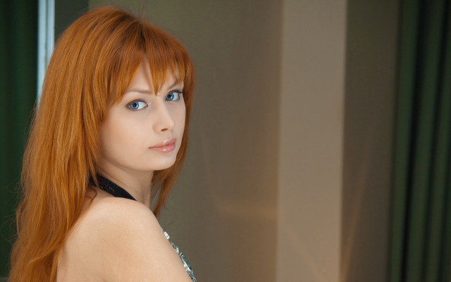 Redhair blueeyes dress bow portrait free wallpaper - medium preview image