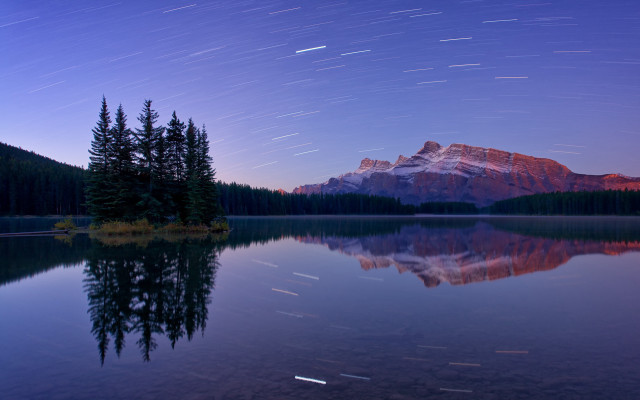 Mountain range reflection night stars free wallpaper - medium preview image