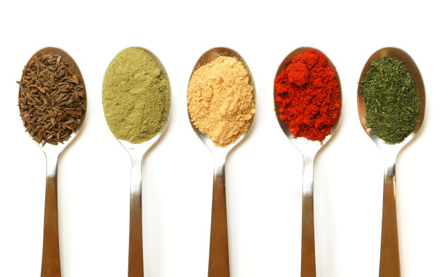 Five spoons spices white background free wallpaper - medium preview image