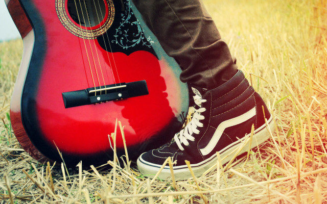 Person field guitar cellphone grunge free wallpaper - medium preview image
