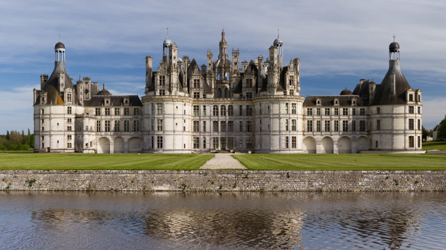Castle lake gothic neo gothic free wallpaper - medium preview image