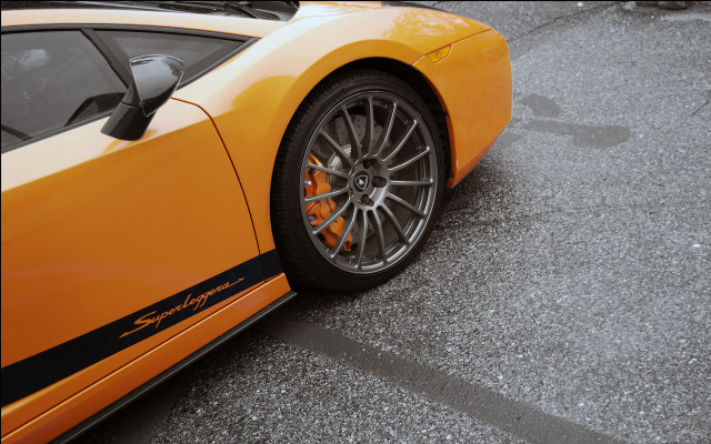 Sports car closeup open door free wallpaper - medium preview image