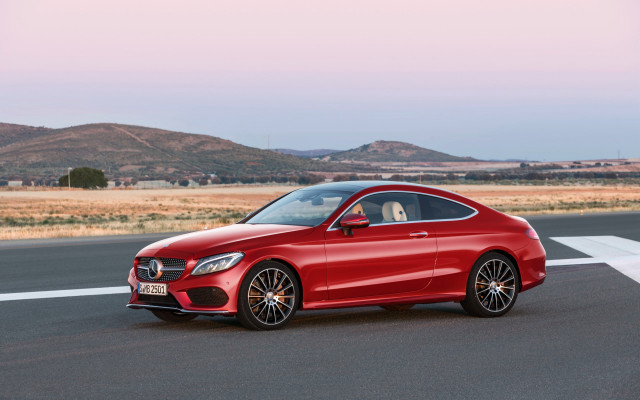Red mercedes coupe desert mountains free wallpaper - medium preview image