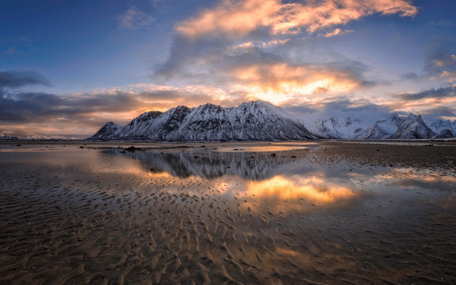 Mountain reflection sunset cloudy sky free wallpaper - medium preview image