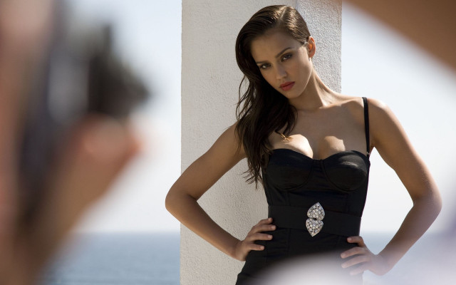 Black dress selfie arabesque polaroid free wallpaper - medium preview image